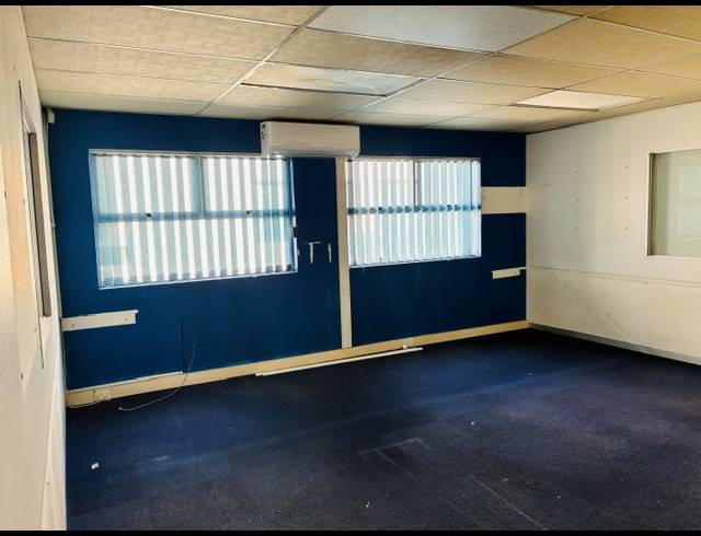 85M² OFFICE TO LET IN ATHLONE